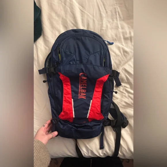 CamelBak Navy and Crimson Backpack - Picture 7 of 10